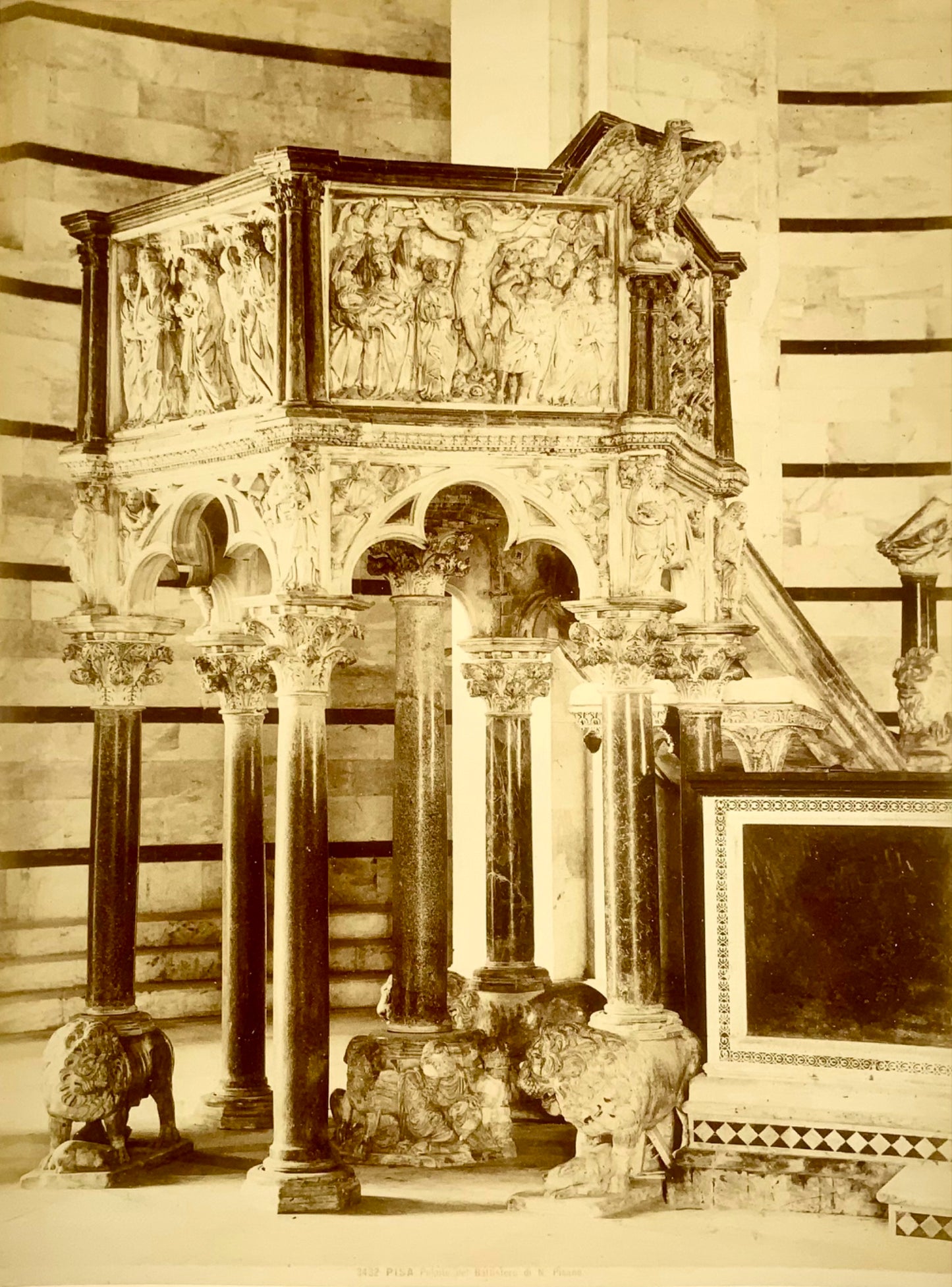 Années 1870, Giacomo Brogi, Pise, Pulpito del Battistero, imprimé albumine