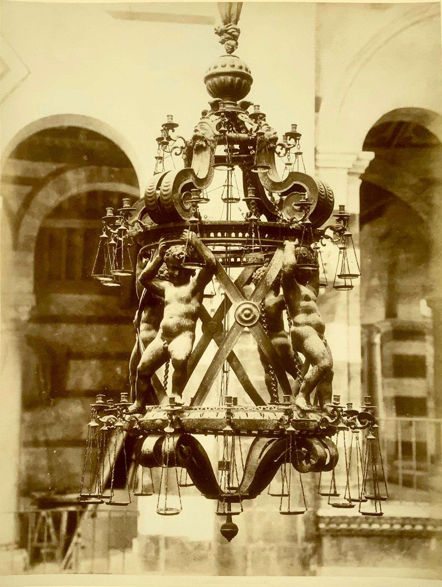 1870 circa Giacomo Brogi, Pisa, Lampada di Galileo, stampa all'albumina 